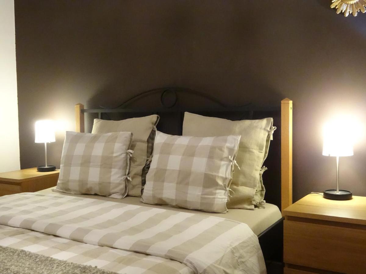 บีแอนด์บี เวลคัม ทู มาย เพลส Bed & Breakfast Saint-Josse-ten-Noode ภายนอก รูปภาพ